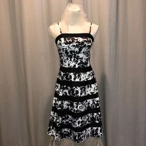 White House/Black Market cocktail dress